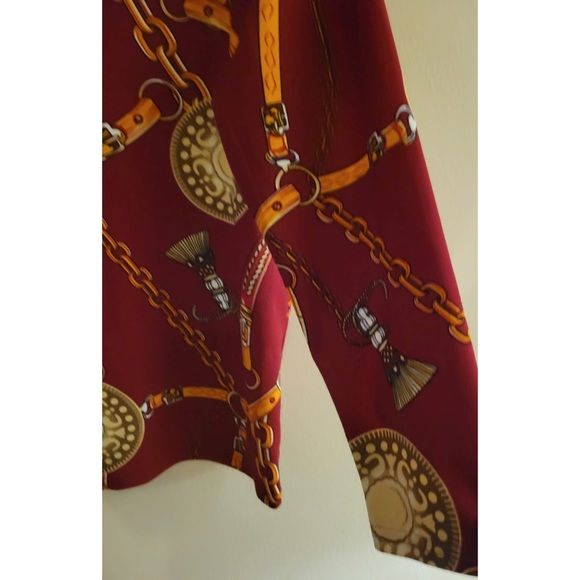 Women’s Dressy Top - Picture 3 of 3